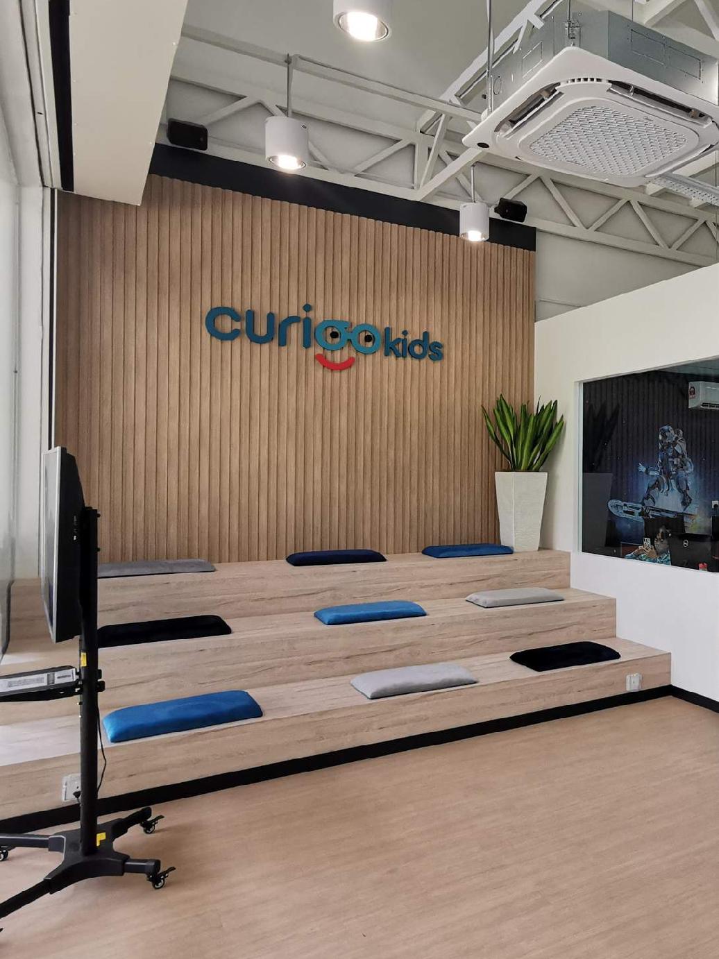 CURIOOkids